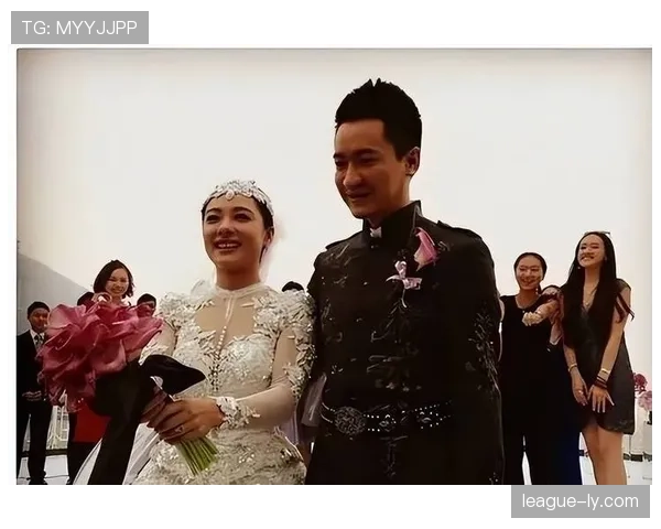 刘璇家里到底有多少把椅子？看她晒的生活根本像贵妇茶会啊